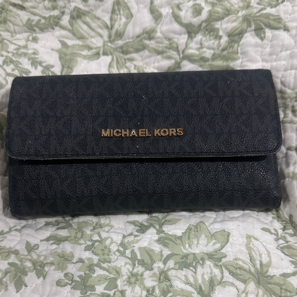 Michael Kors Trifold Black and Gold Wallet